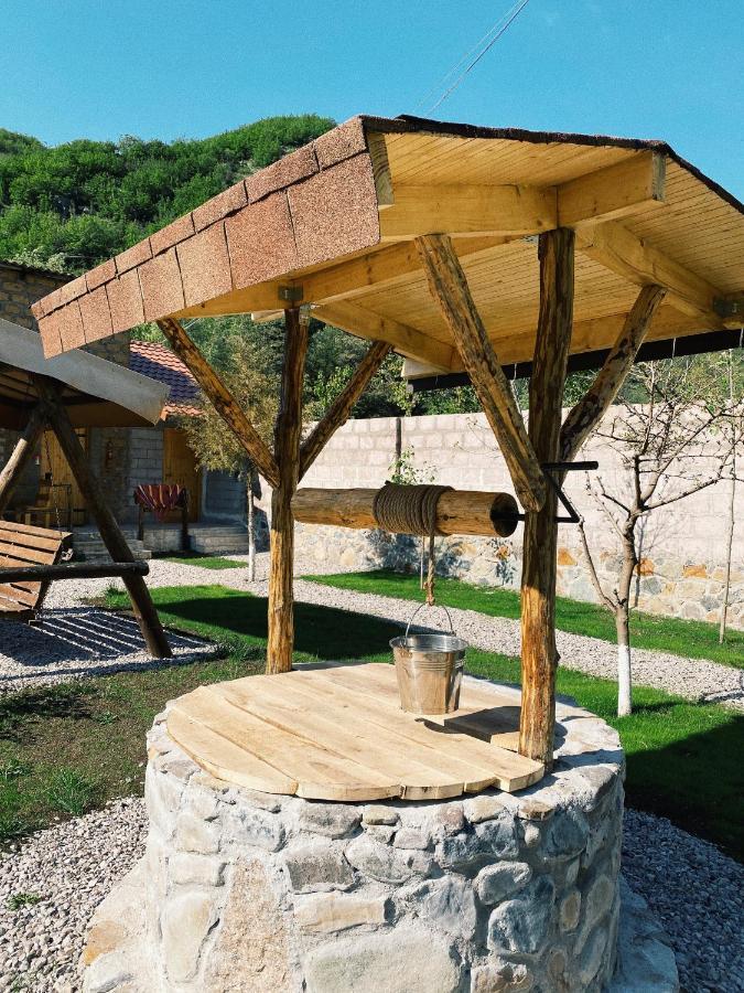 Hovek Guest House Dilijan Exteriör bild